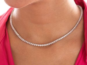 گردنبند تنيسي